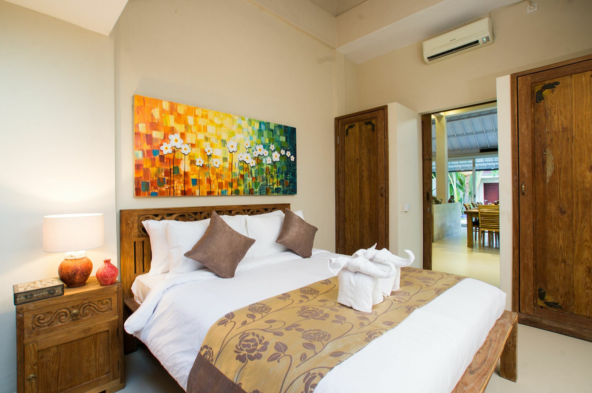 Villa Arushi Seminyak Buitenkant foto