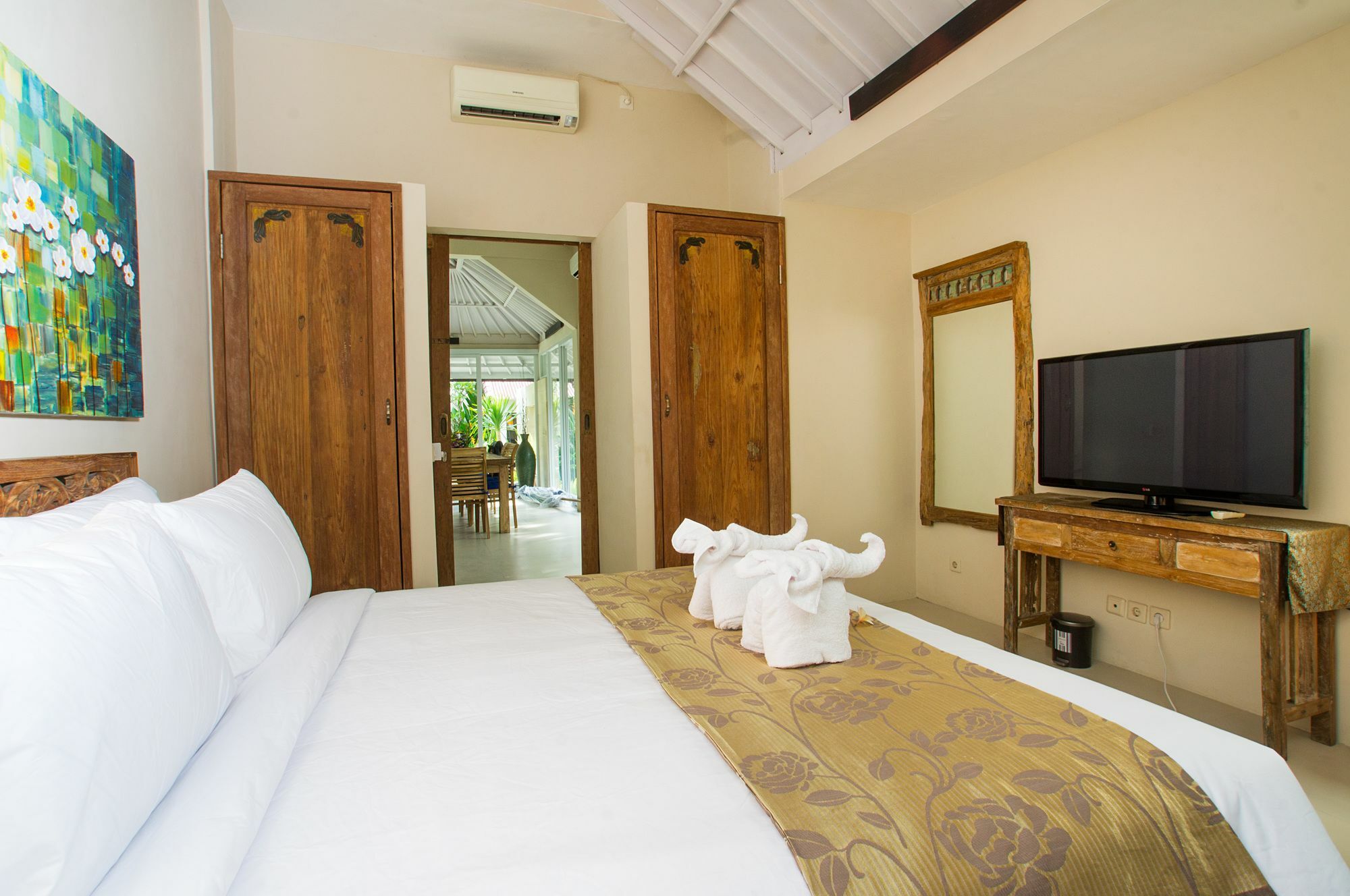 Villa Arushi Seminyak Buitenkant foto